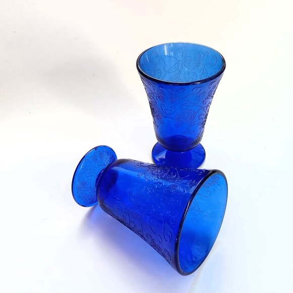VTG Depression Glass Cobalt Blue 2 Foot ed Glasses Hazel Atlas Florentine Poppy - Picture 1 of 9